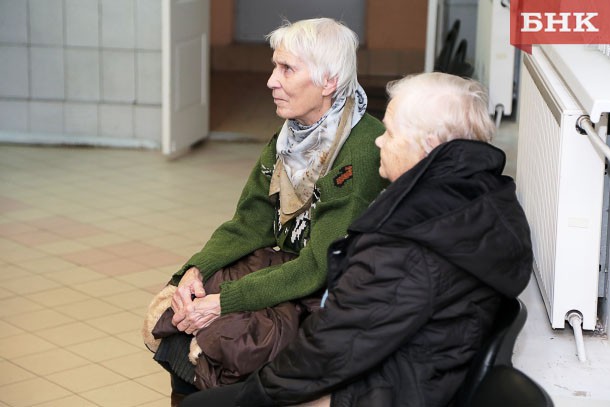 Вниманию пенсионеров: мошенники пытаются обмануть получателей единовременной выплаты  в пять тысяч рублей