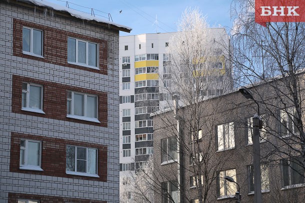 Выбор читателей БНК: мэр отправился «в народ», ДТП с микроавтобусом, плата за детский сад и за длинный язык 