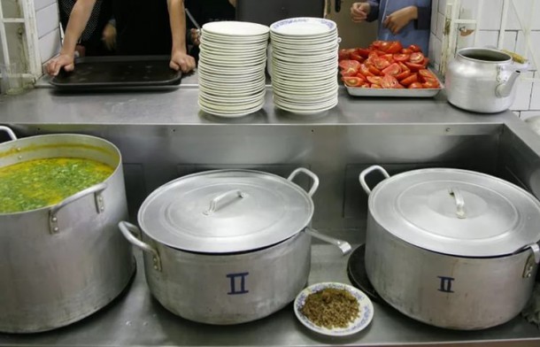 В ухтинской школе детей травили просроченными продуктами