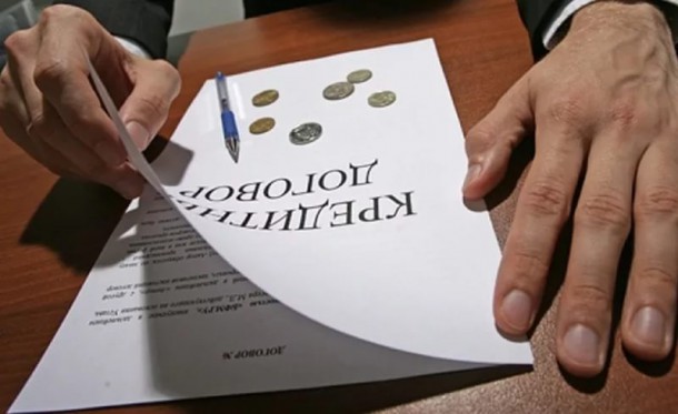 Сотрудница кредитной организации в Коми попала в уголовное дело