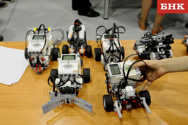 Сыктывкарские дошкольники создали роботов для борьбы с борщевиком и гололедом