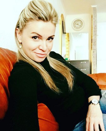Elena-Gotman.jpg Elena-Gotman.jpg