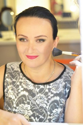 Viktoriya-Oleinik.jpg Viktoriya-Oleinik.jpg