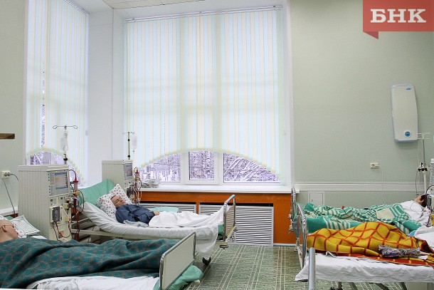 В Госдуму внесен проект о запрете больницам оказывать платные услуги