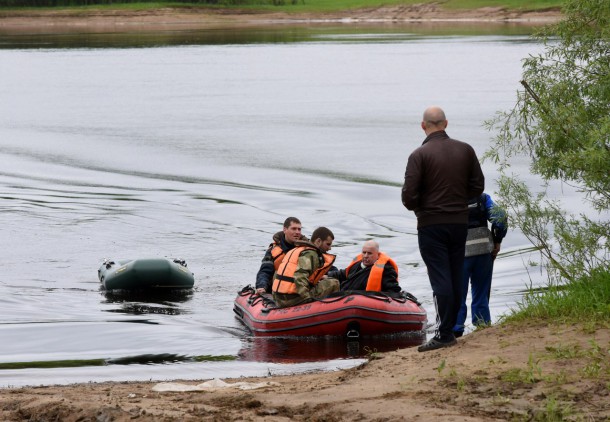 Народный корреспондент: «На реке Сысоле в Сыктывкаре спасли упавшего в воду рыбака»