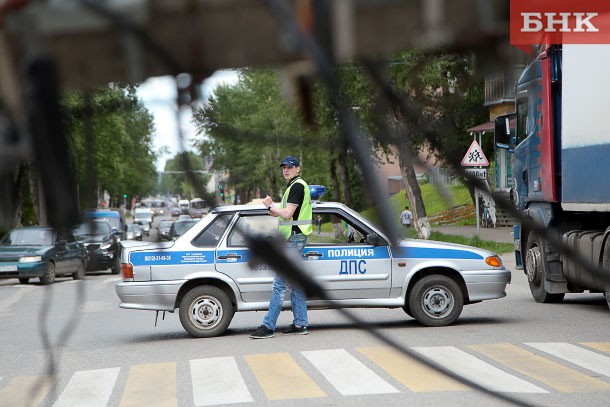 За сутки на дорогах Коми пострадали три пешехода