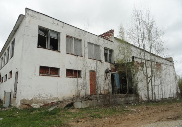 Мэрия Сыктывкара выставила на продажу нежилое здание в Верхнем Чове