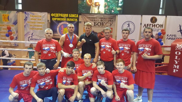 Сыктывкарские боксеры провели матчевую встречу с кировчанами