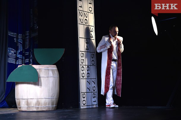 Игра в классику: в театре имени Савина поставили чеховскую «Чайку»