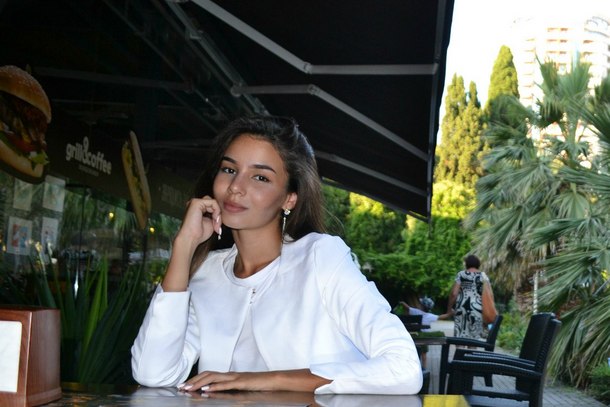 Gulnara-Kalandarova.jpg Gulnara-Kalandarova.jpg