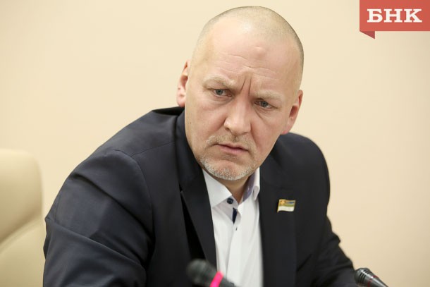 Прокурор запросил пять лет колонии для депутата Госсовета Коми Виктора Поляхова