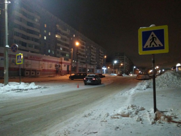 В Эжве на «зебре» сбили подростка