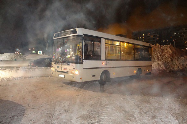 В Сыктывкаре пенсионерку госпитализировали после падения в автобусе