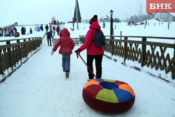 В Финно-угорском этнопарке отмечают День снега
