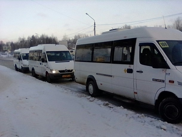 Народный корреспондент: «Жители Зеленца не могут дождаться автобуса»