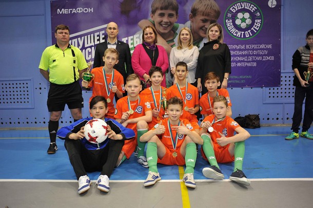 Команда сыктывкарского детдома №1 вновь доказала свою любовь к футболу