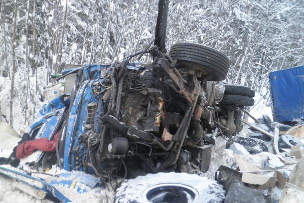 kamaz.jpg kamaz.jpg