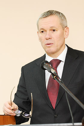 усачёв.jpg