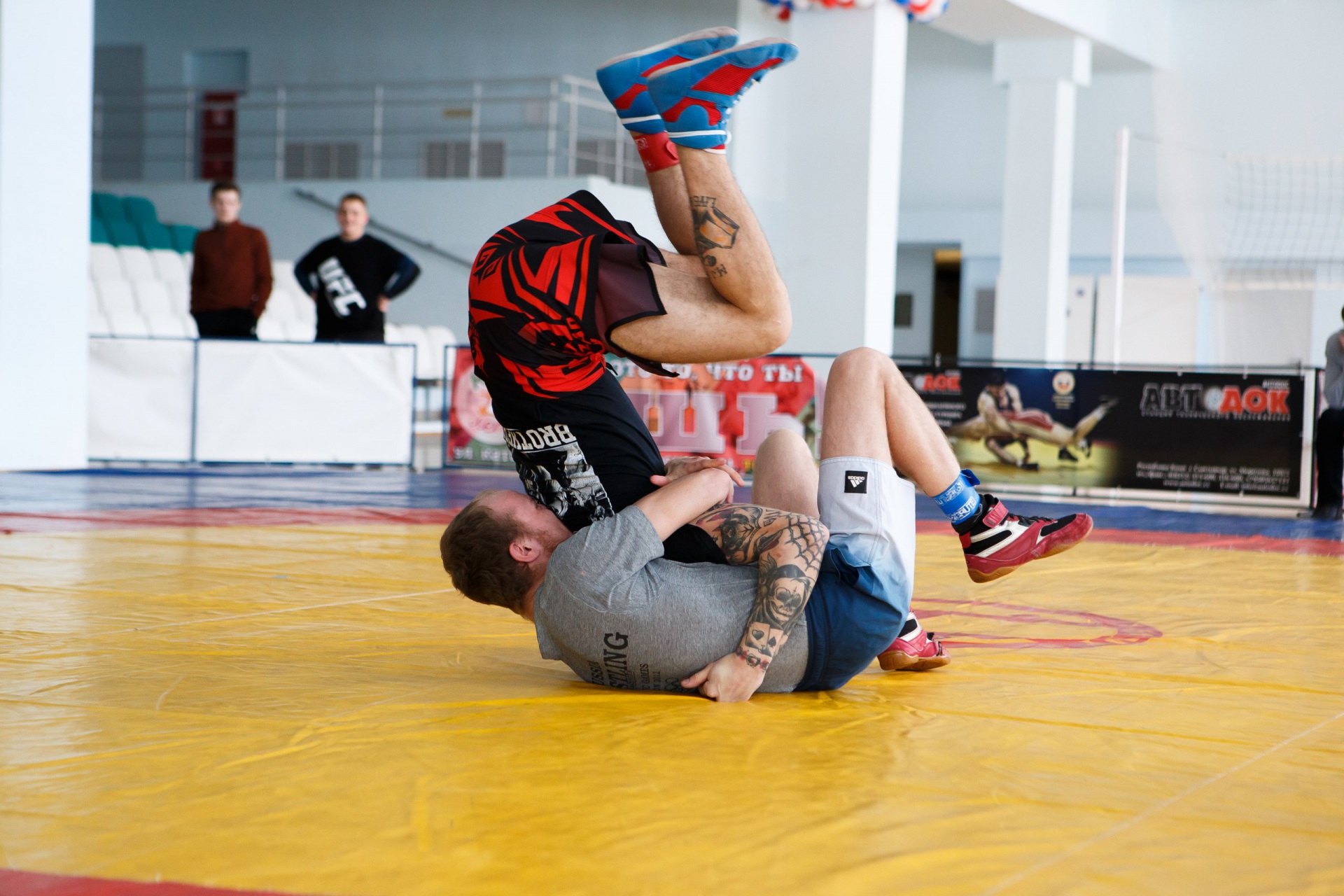 LckZaPYGYJE.jpg LckZaPYGYJE.jpg