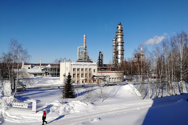 Ухтинский НПЗ готов наращивать производство премиального топлива для регионов Арктики