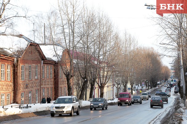 В Сыктывкаре ограничат движение транспорта по Советской и Крутой