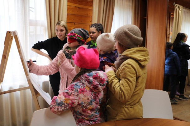 Воспитанники детского дома в Сыктывкаре прошли «экологический квест» в Ботаническом саду 