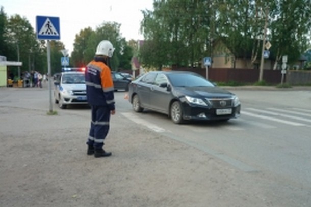 В Сыктывкаре иномарка сбила ребенка на пешеходном переходе