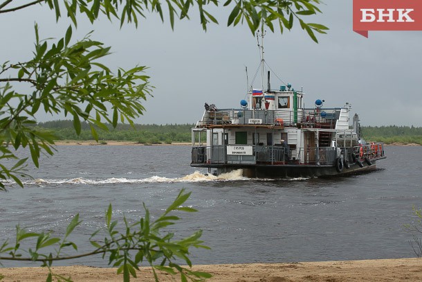 Судоходству в Коми мешает низкий уровень воды в реках