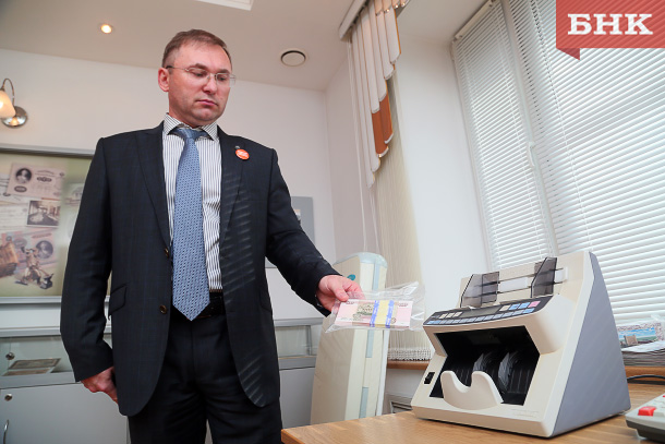 BOB_2212.jpg BOB_2212.jpg