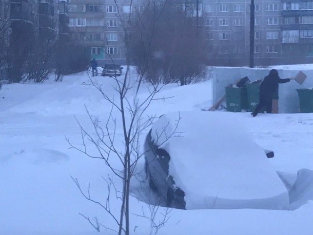 Народный корреспондент: «Воркуту замело по колено»