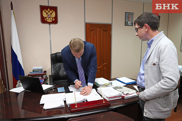 IMG_0044.jpg IMG_0044.jpg