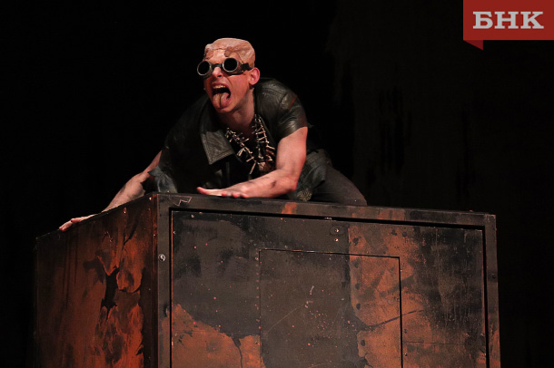 IMG_3001.jpg IMG_3001.jpg