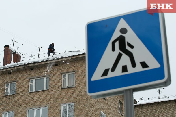 На пешеходном переходе в Воркуте сбили женщину