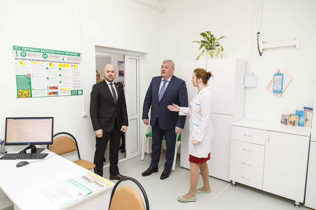 Печорская больница. Главврач Печора ЦРБ. Печорская ЦРБ. Троицко-Печорская ЦРБ.