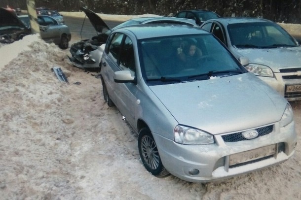 В тройном ДТП в Эжве пострадала женщина