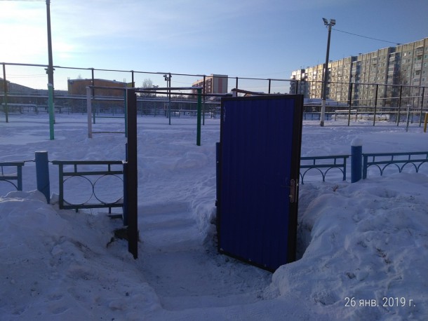 Возле школы в Сосногорске установили «антитеррористическую» калитку