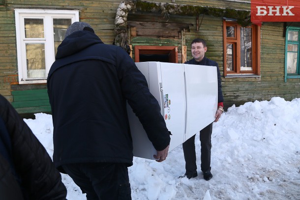 В Коми предложили тратить региональный семейный капитал на холодильники, шкафы и ноутбуки