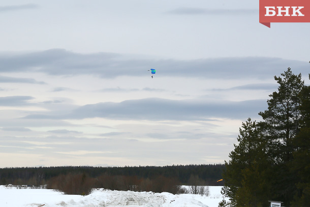 BOB_9597.jpg BOB_9597.jpg