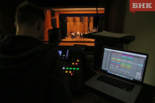 Четыре города Коми получат виртуальные концертные залы