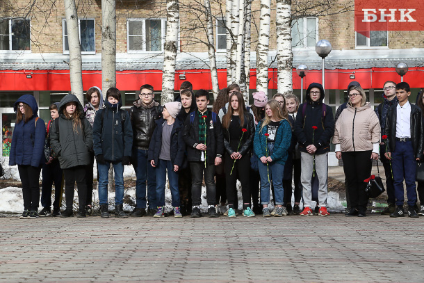 BOB_9687.jpg BOB_9687.jpg