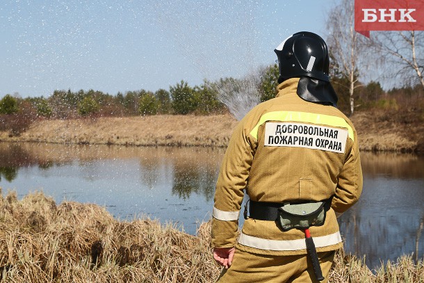 За сутки в Коми произошло 13 пожаров