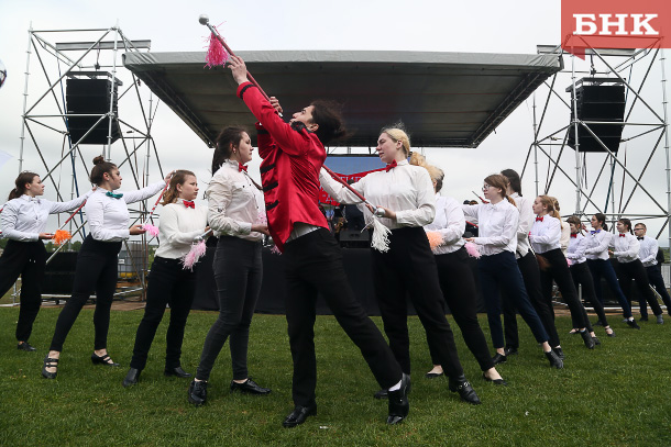 BOB_9388.jpg BOB_9388.jpg