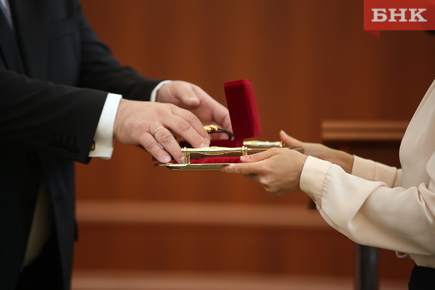 BOB_4023.jpg BOB_4023.jpg