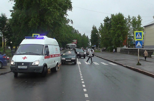 В Эжве «девятка» наехала на пешехода