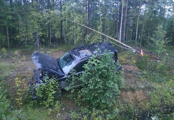 В ДТП под Печорой пострадали три человека