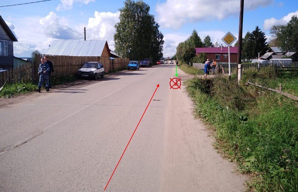 В Усть-Куломе доска из грузовика травмировала женщину-пешехода